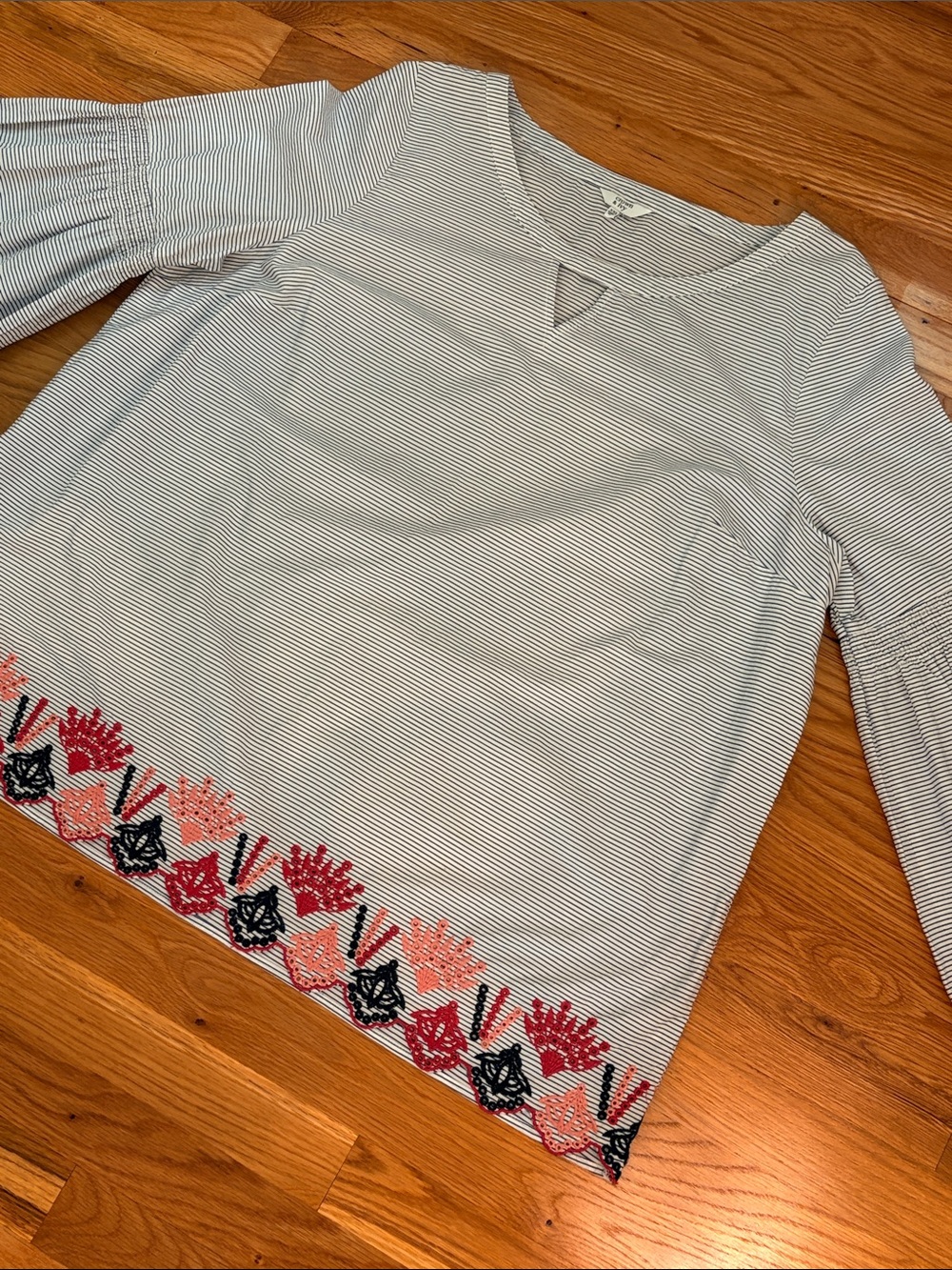 crown & ivy White Striped Tunic with Coral and Black Embroidery